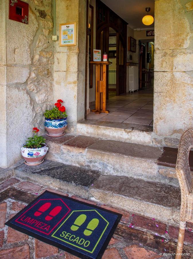 Casa de la Montaña Albergue Turístico Avín Exterior foto